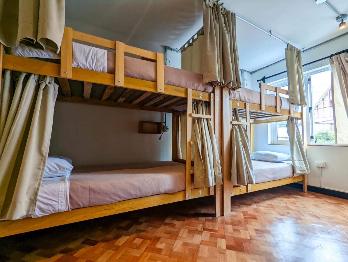 Black Llama Hostel Miraflores Лима Екстериор снимка